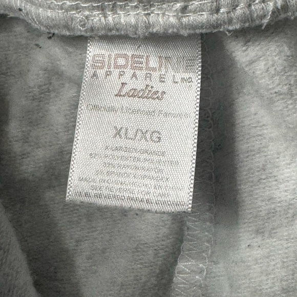 Women's Gray Wildcats Joggers - Picture 2 of 3